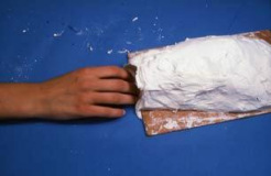 Entfernen der Hand aus der Form